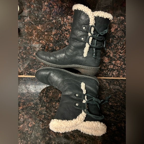 UGG “Akadia” Genuine Sheepskin Lace-Up Boots 9 - Picture 9 of 12